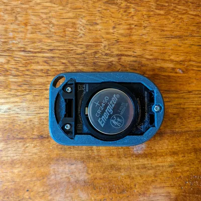 Vỏ khóa thông minh cho Rivian