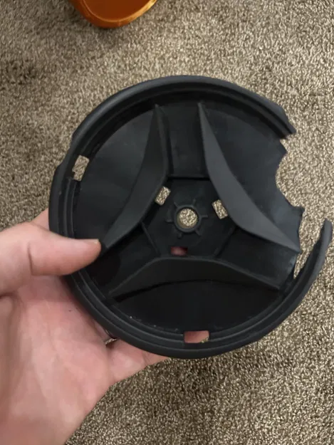 Thay thế bánh xe cho máy hút bụi Hoover - Image 2