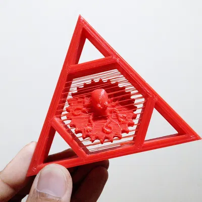 Biểu tượng LULZBOT treo nghệ thuật dây thừng