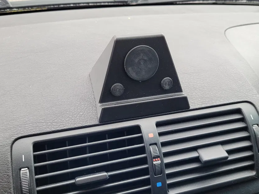 Giá đỡ điện thoại từ tính cho bảng điều khiển BMW e46 - Image 2