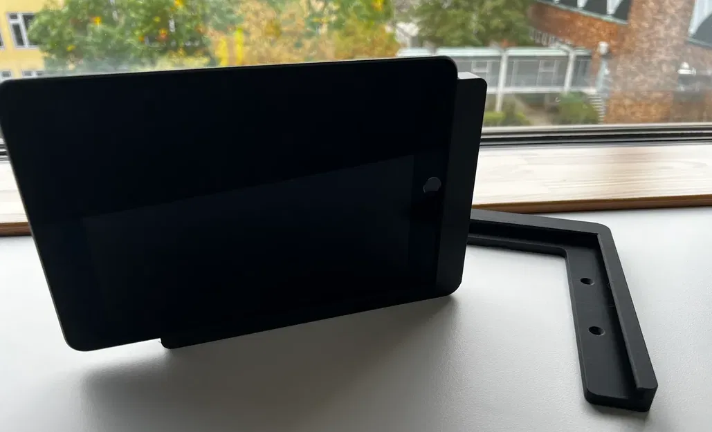 Giá đỡ tường cho iPad Mini 4 đơn giản - Image 1