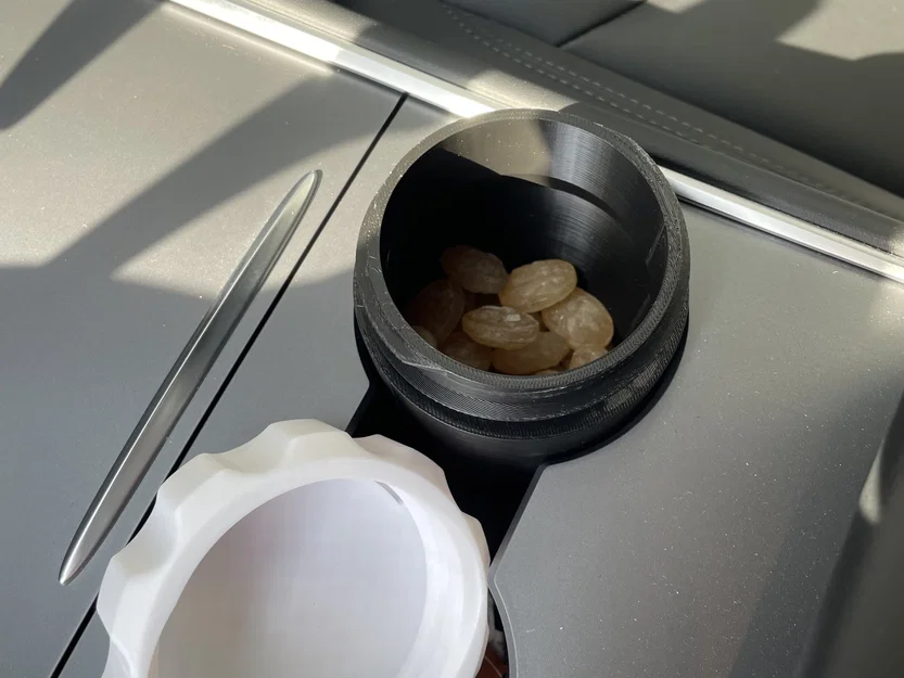 Giá đỡ kẹo ô tô vừa vặn với hộp đựng cốc - Image 3