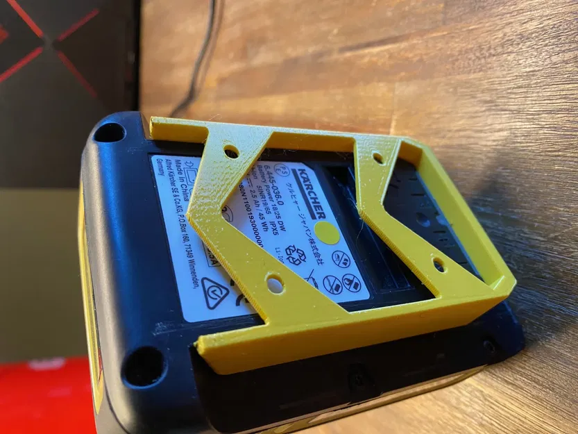 Giá đỡ treo tường cho pin Kärcher 18V - Image 1