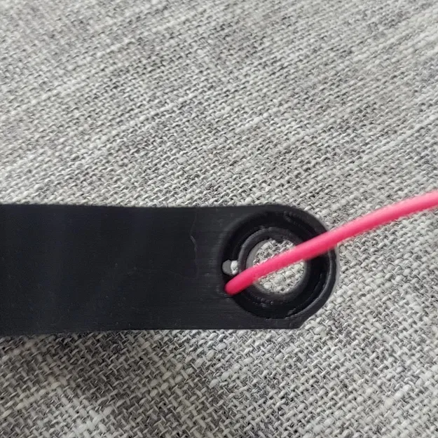 Giá đỡ micro t.bone SC-300 chống xoắn vặn - Image 4