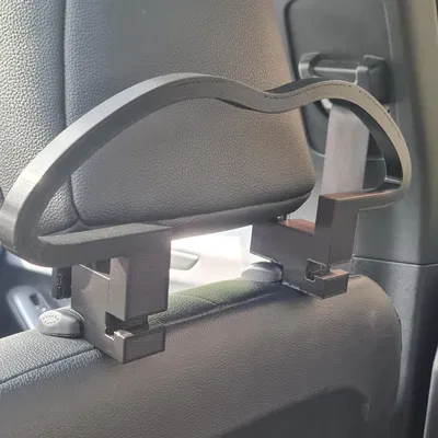 Giá treo túi cho xe Ford Focus in 3D