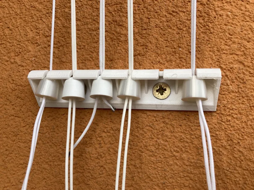 Giá đỡ dây cho máy sấy quần áo treo trần - Image 1