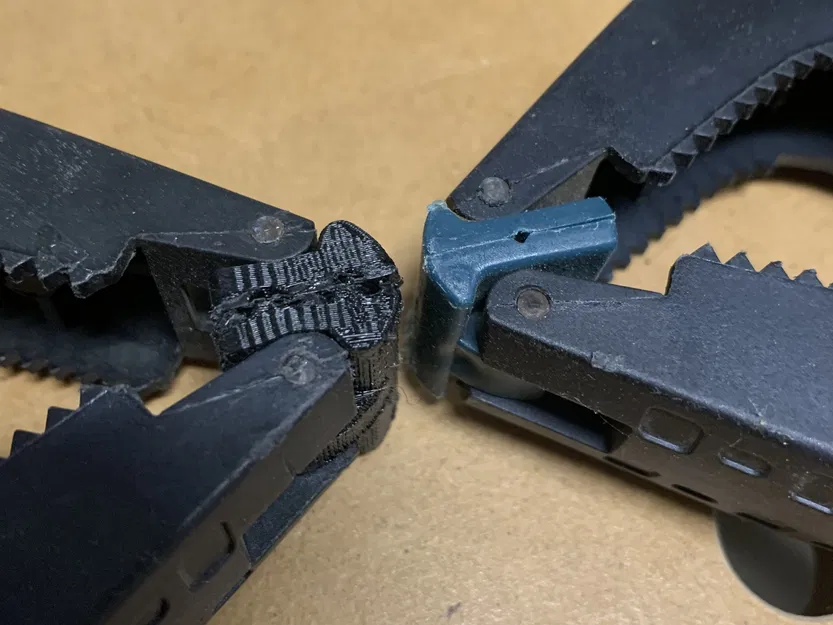 Kẹp lò xo với hàm mềm cho bộ dụng cụ Anvil 22 món - Image 1