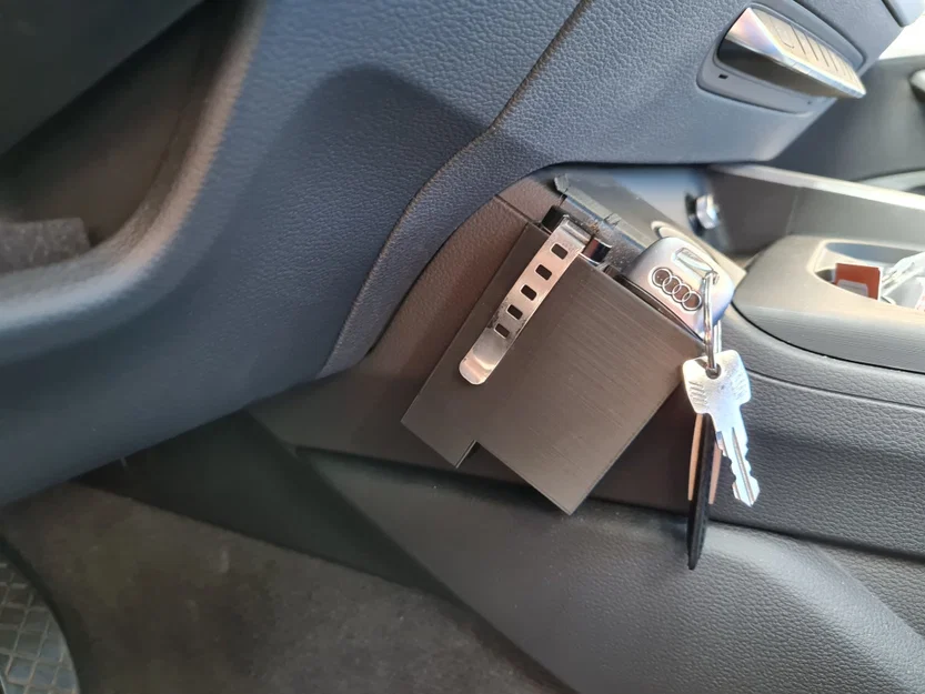 Giá đỡ chìa khóa và điều khiển từ xa cho Audi A5 - Image 1