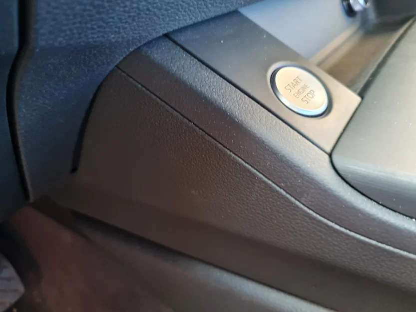 Giá đỡ chìa khóa và điều khiển từ xa cho Audi A5 - Image 3
