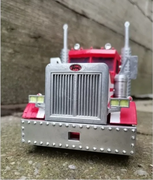 Xe tải Peterbilt chi tiết với rơ moóc tùy chỉnh - Image 2