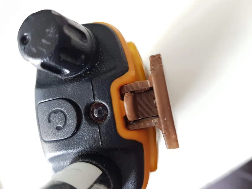 Kẹp thắt lưng cho bộ đàm Motorola T80 Extreme - Image 3