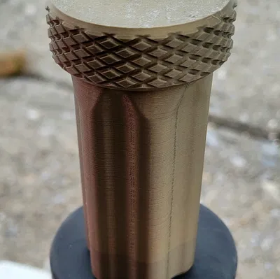 Container lưu trữ thuốc lá và điếu thuốc