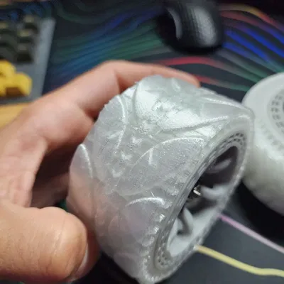 Bánh xe và lốp cho xe RC tỉ lệ 1/8 hoặc 1/10