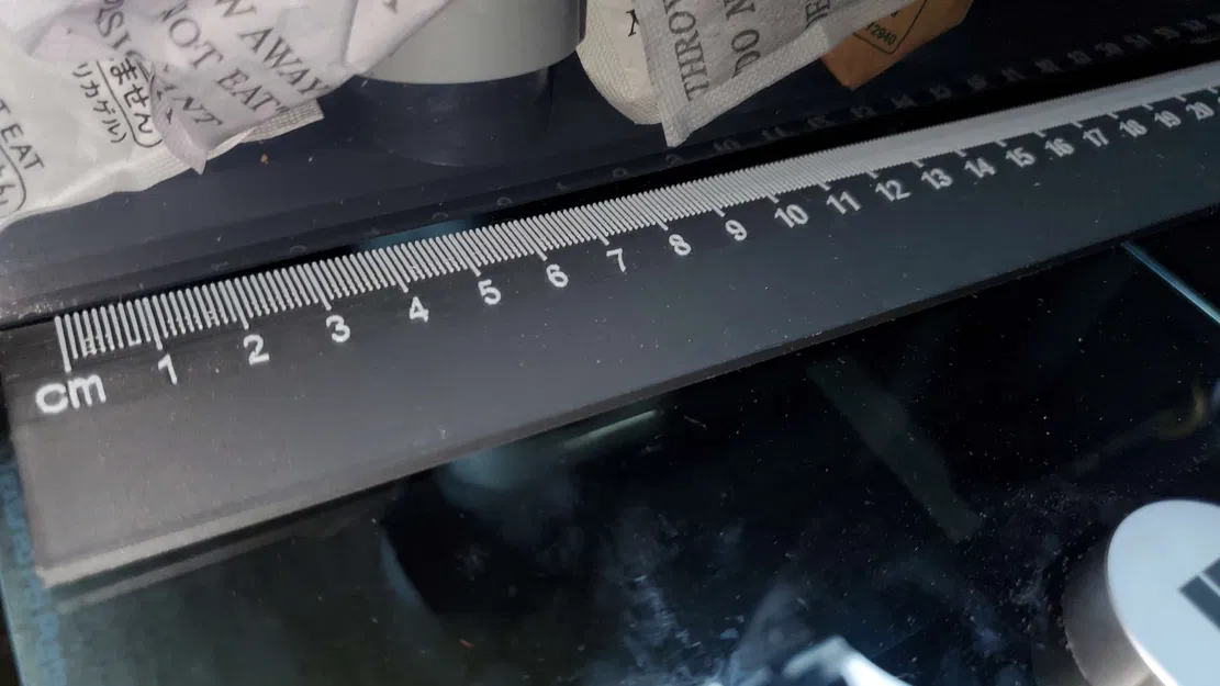 Thước kẻ 28 cm được chỉnh sửa từ mẫu gốc - Image 1