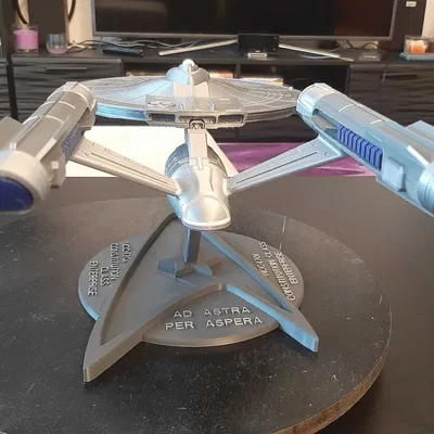 Mô hình tàu NCC-1701 Enterprise - Constitution Class từ Star Trek