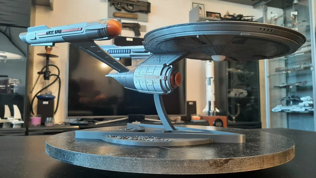 Mô hình tàu NCC-1701 Enterprise - Constitution Class từ Star Trek - Image 5