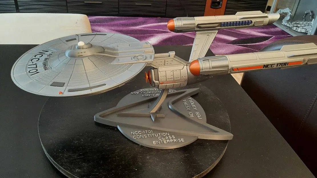 Mô hình tàu NCC-1701 Enterprise - Constitution Class từ Star Trek - Image 8