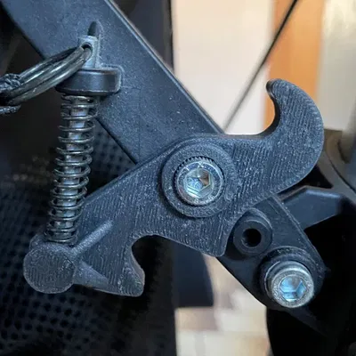 Cái móc hỗ trợ đi lại sửa chữa cho mẹ tôi