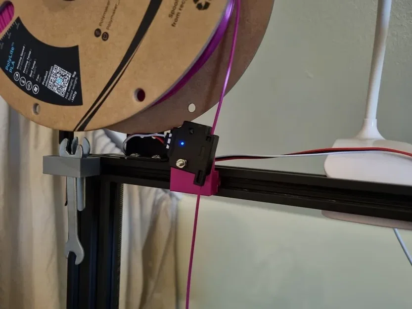 Giá đỡ cảm biến filament cho máy in 3D Ender 3 - Image 3