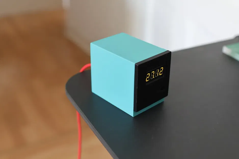 Vỏ bọc nhiệt kế RP2040 sử dụng pin AA - Image 1