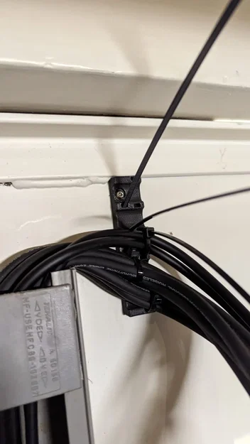 Giá đỡ cáp nhiều kích thước để gắn trên bề mặt - Image 3