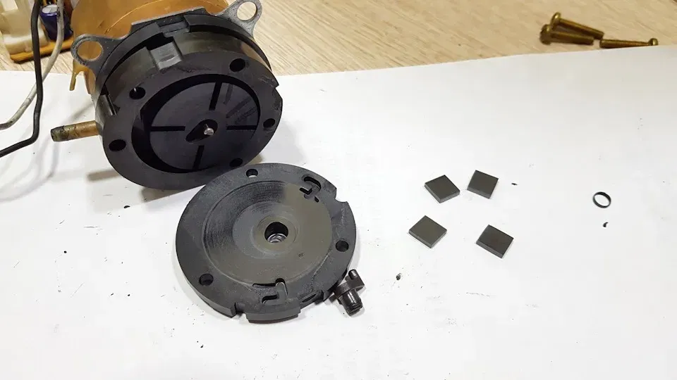 Bơm khóa trung tâm cho xe MERCEDES OEM 1688000248 - Image 3