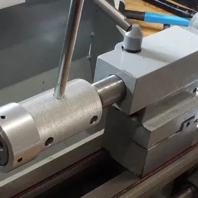 Giá đỡ khuôn đuôi máy tiện parametric 38mm