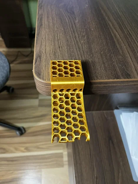 Giá đỡ tai nghe hình lục giác cho bàn làm việc - Image 2