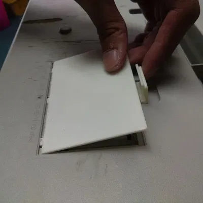 Thay thế nắp pin cho CASIO CTK-810