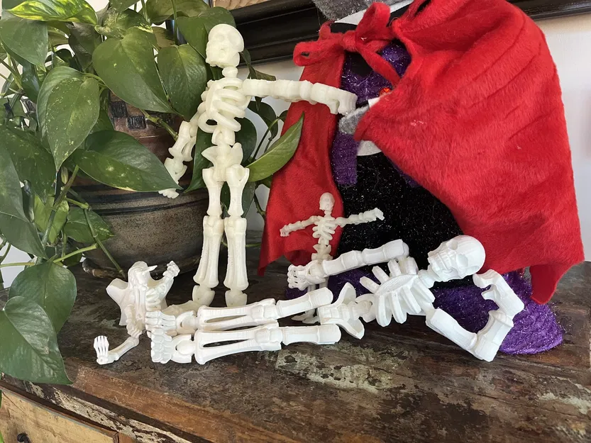 Trang trí bộ xương di động cho mùa Halloween - Image 1