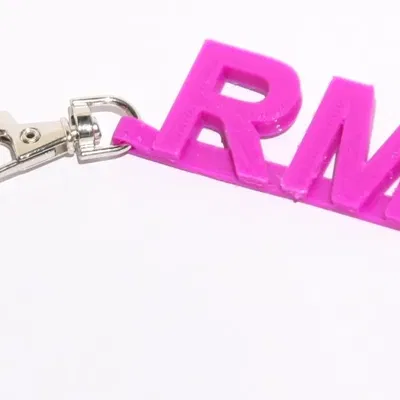 Thẻ tên và thẻ chìa khóa tùy chỉnh bằng filament linh hoạt