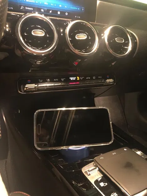 Giá đỡ điện thoại cho cốc xe hơi 73 mm - Image 1