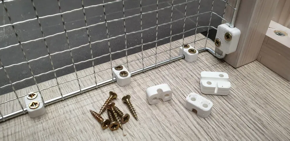 Khối giữ cho dây Ø4 mm (gắn bề mặt, vặn vít) - Image 1