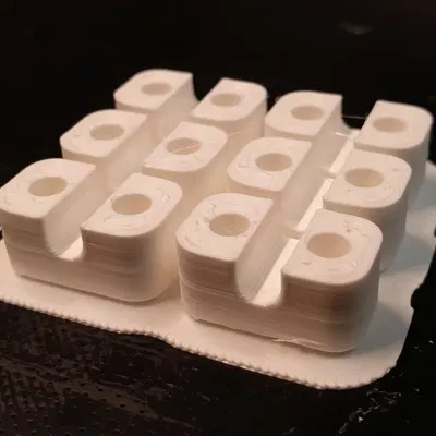 Khối giữ cho dây Ø4 mm (gắn bề mặt, vặn vít)