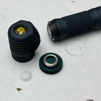 Công cụ điều chỉnh và tháo nắp nút cho đèn pin Emisar và Noct...