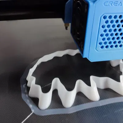 Bình hoa ma Booh cho trang trí Halloween