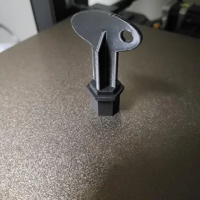 Chìa khóa bể nước IDO Z6205700001 cho bồn cầu Seven D