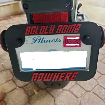 Khung xe máy thiết kế riêng biệt cho biển số IL