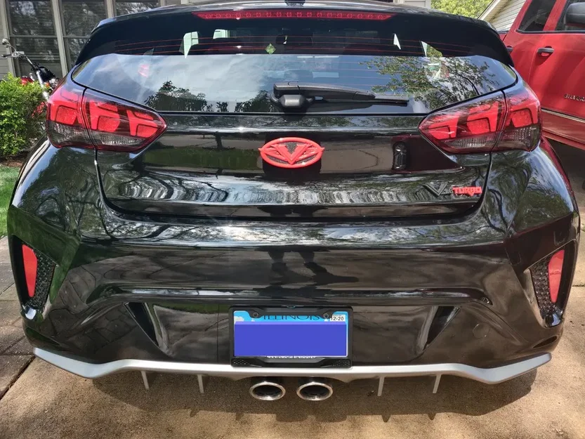 Biểu tượng sau xe Veloster Gen 2 được thiết kế lại - Image 3