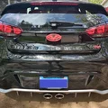 Biểu tượng sau xe Veloster Gen 2 được thiết kế lại - Thumbnail 3