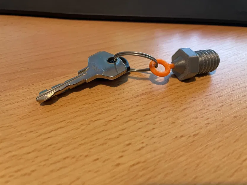 Chìa khóa móc hình đầu phun với filament in 3D - Image 2