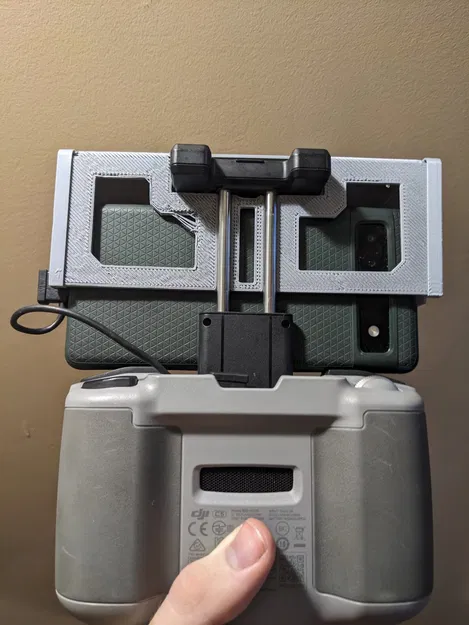 Tấm che nắng cho điều khiển DJI khi sử dụng điện thoại - Image 2