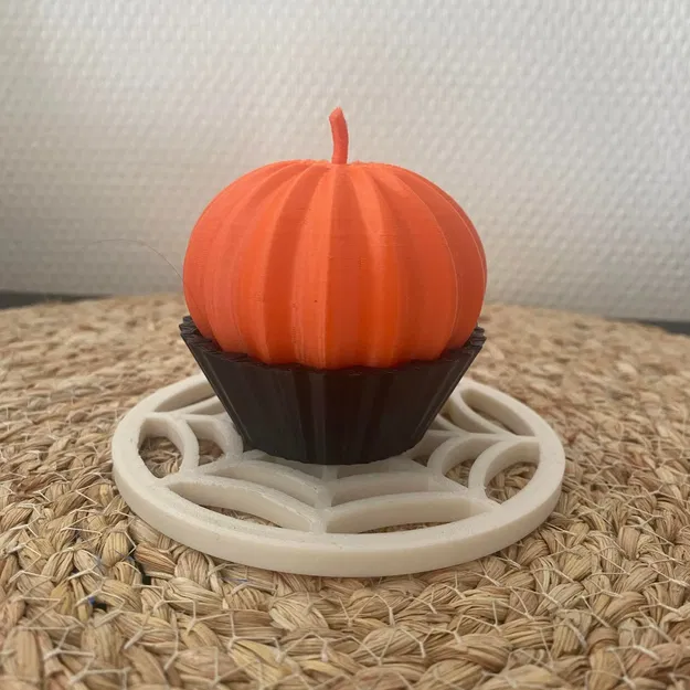 Cupcake bí ngô trang trí cho lễ hội Halloween - Image 2