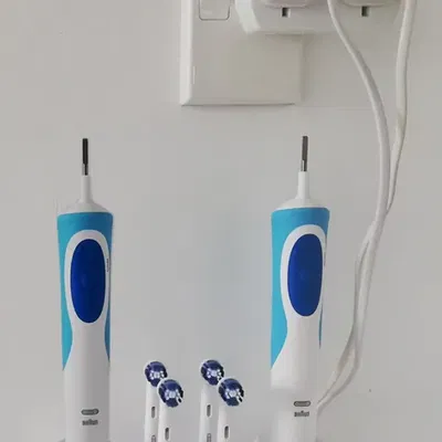Trạm treo bàn chải điện tương thích với Oral-B