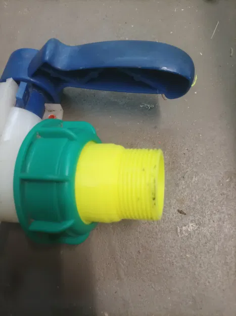 Nắp đậy cho thùng IBC với lỗ 50 mm trên 1 1/4 - Image 1