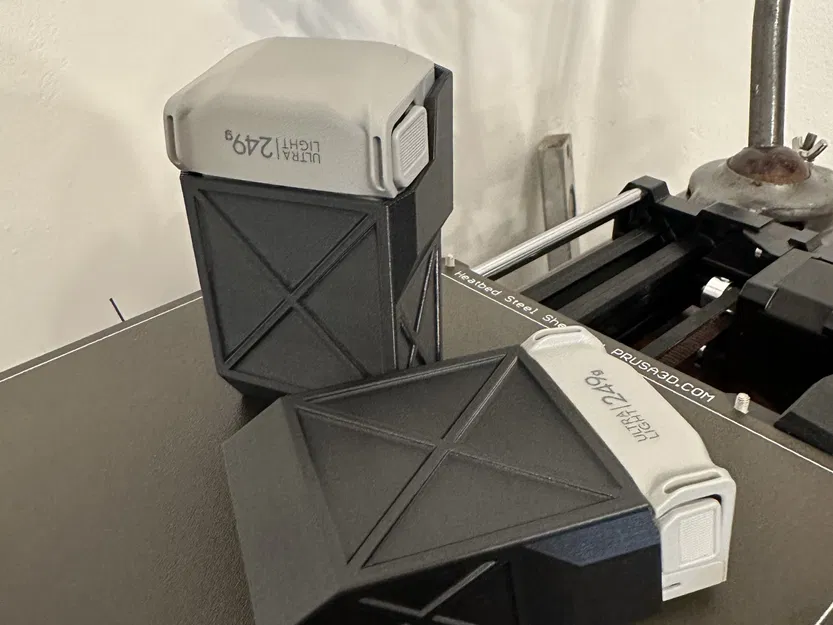 Hộp pin DJI Mini 3 / Mini 3 Pro / Mini 4 Pro với chỉ báo - Image 1