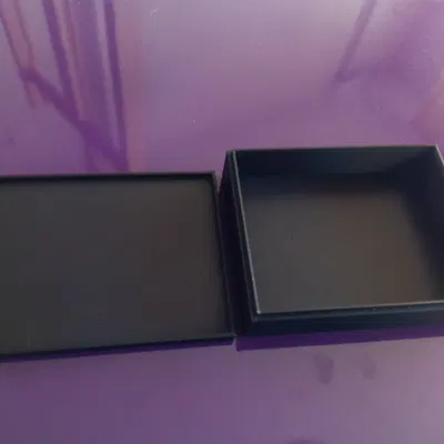 Hộp lưu trữ đơn giản với kích thước tùy chỉnh