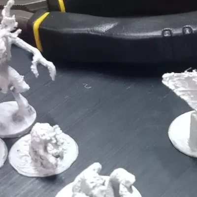 Bộ sưu tập mô hình thay thế nhân vật trong trò chơi Beast