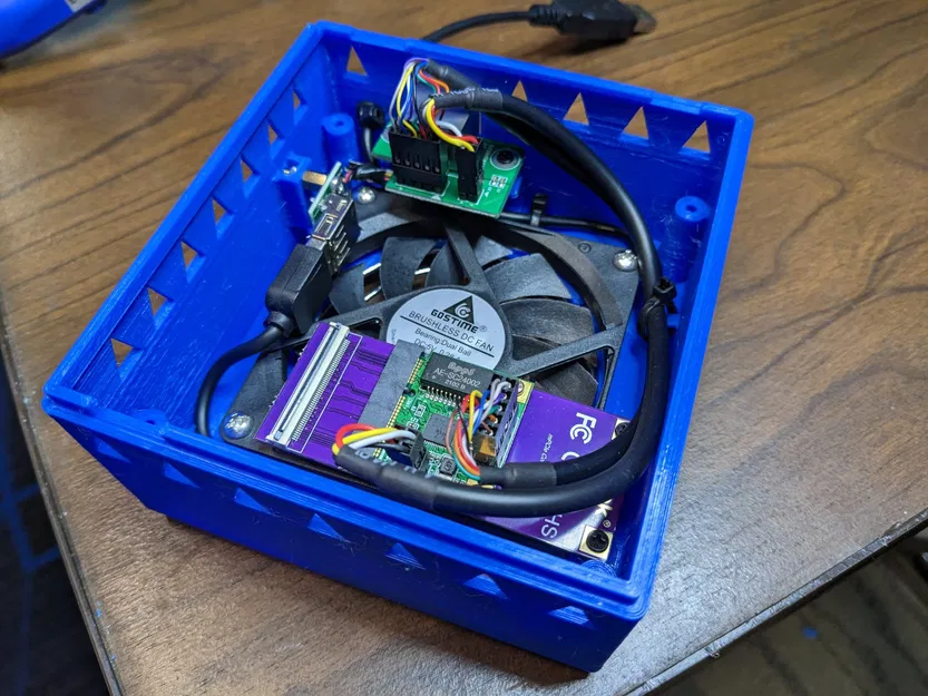 Mở rộng đáy cho máy tính mini Gigabyte Brix - Image 4