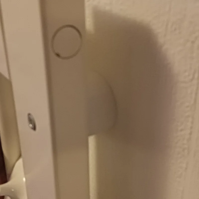 Giá đỡ đầu giường gắn tường cho giường Ikea Hemnes